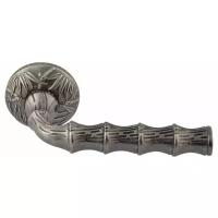 Ручки дверные на розетке Нора-М Пальма - Застаренное серебро